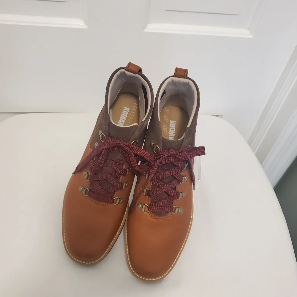 Kodiak Sauver Leather Boots Size 11, Casual, Laceup